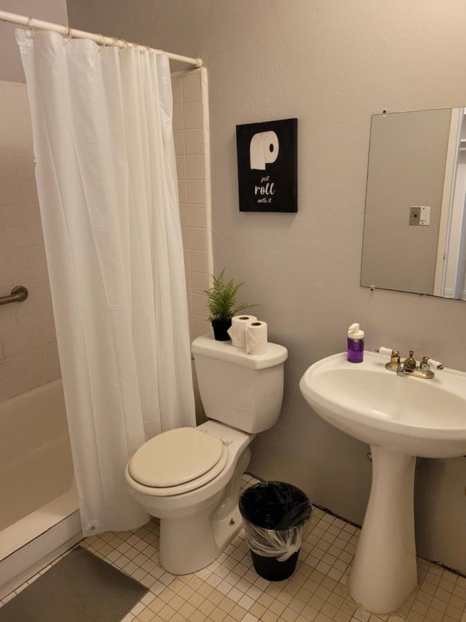 Spacious Double Bed Hotel *